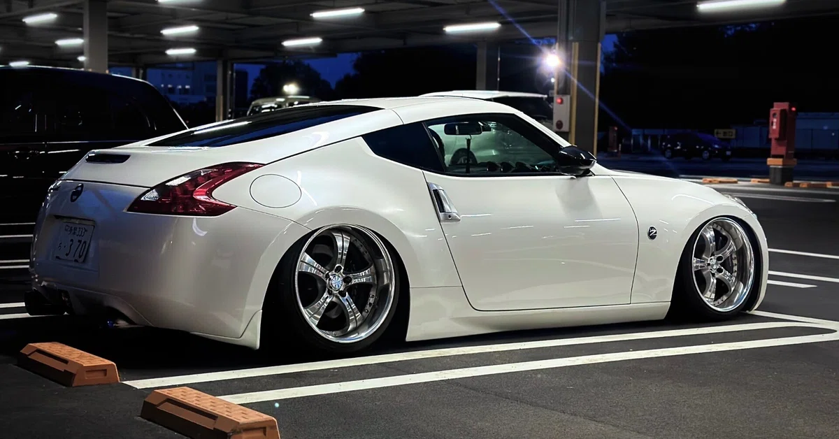 Z34にエアサスをDIYで取り付け｜GO