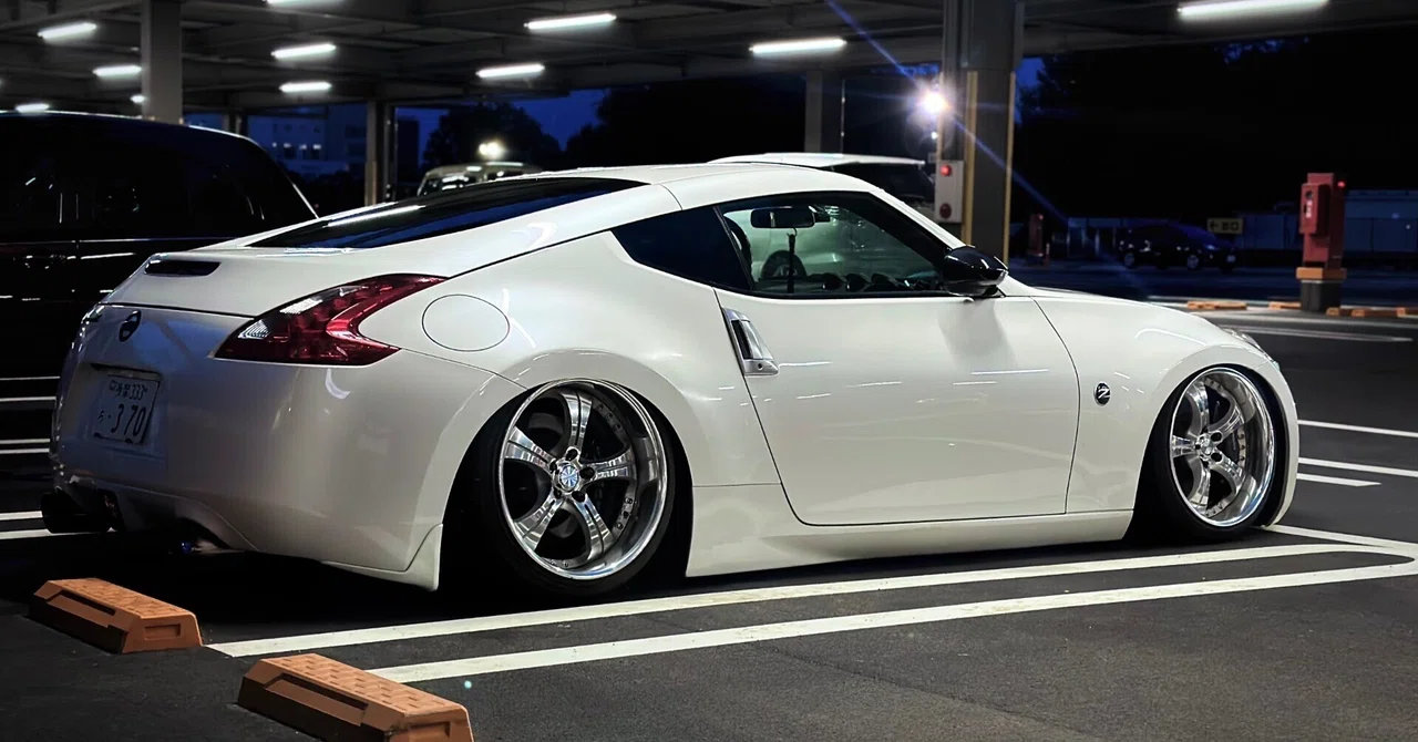 Z34にエアサスをDIYで取り付け｜GO