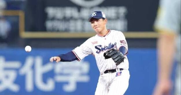 元ヤクルト　小森航太郎選手　実使用ユニフォーム上下セット 燕番コラム】ついに2軍デビュー！！ ヤクルトD4位・小森航大郎の