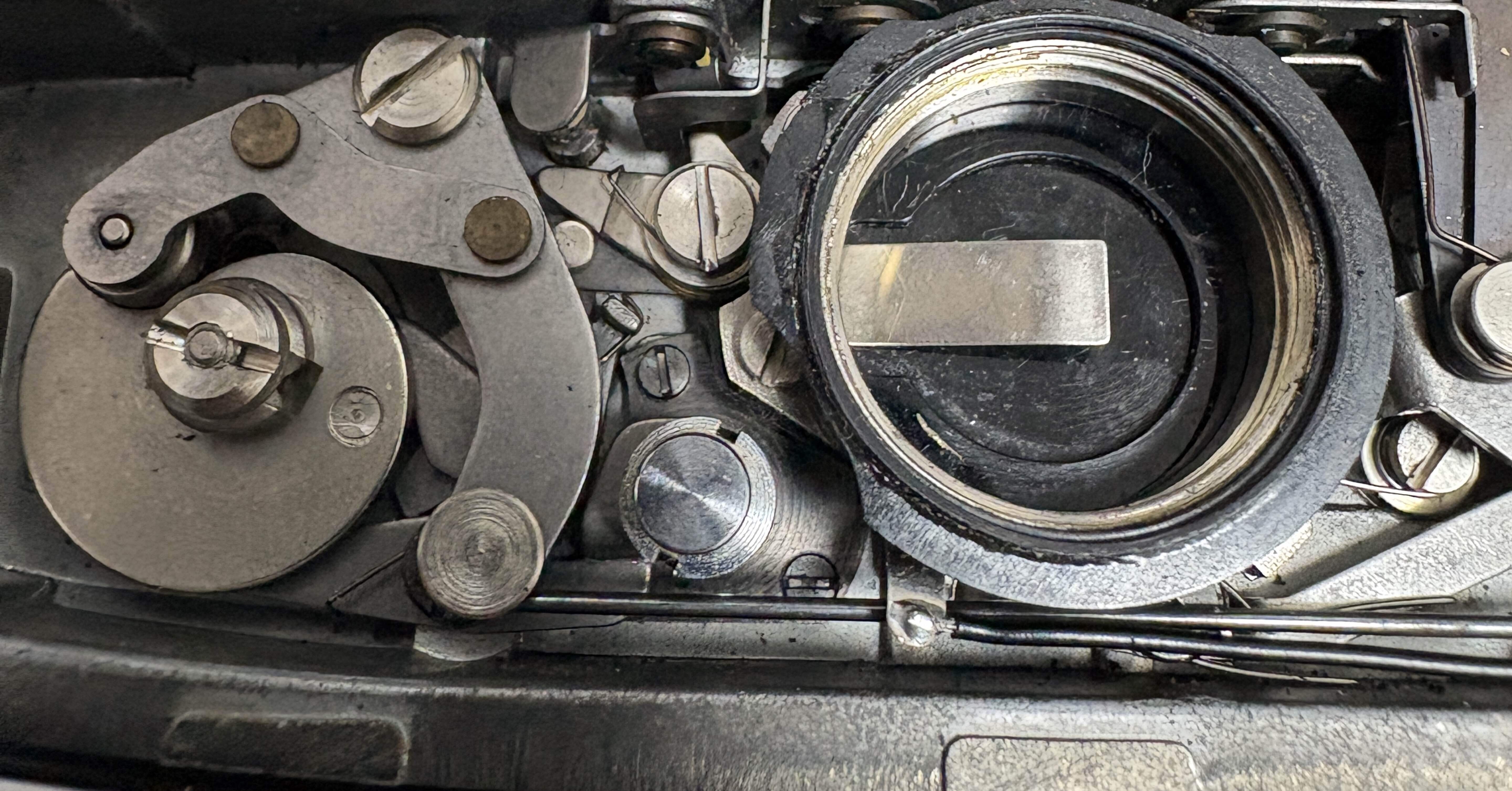 KONICA FS フィルム一眼レフカメラ（不動） フィルムカメラ（一眼レフ）が動かない時に見るページ｜永瀬喜久