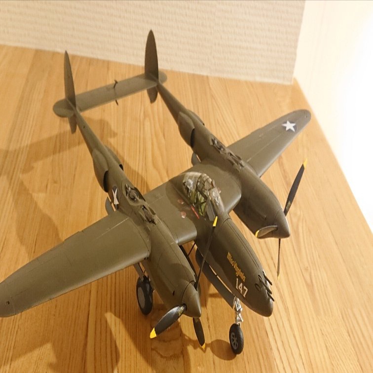 P38ライトニングのプラモを作った｜やくしぃ博物館