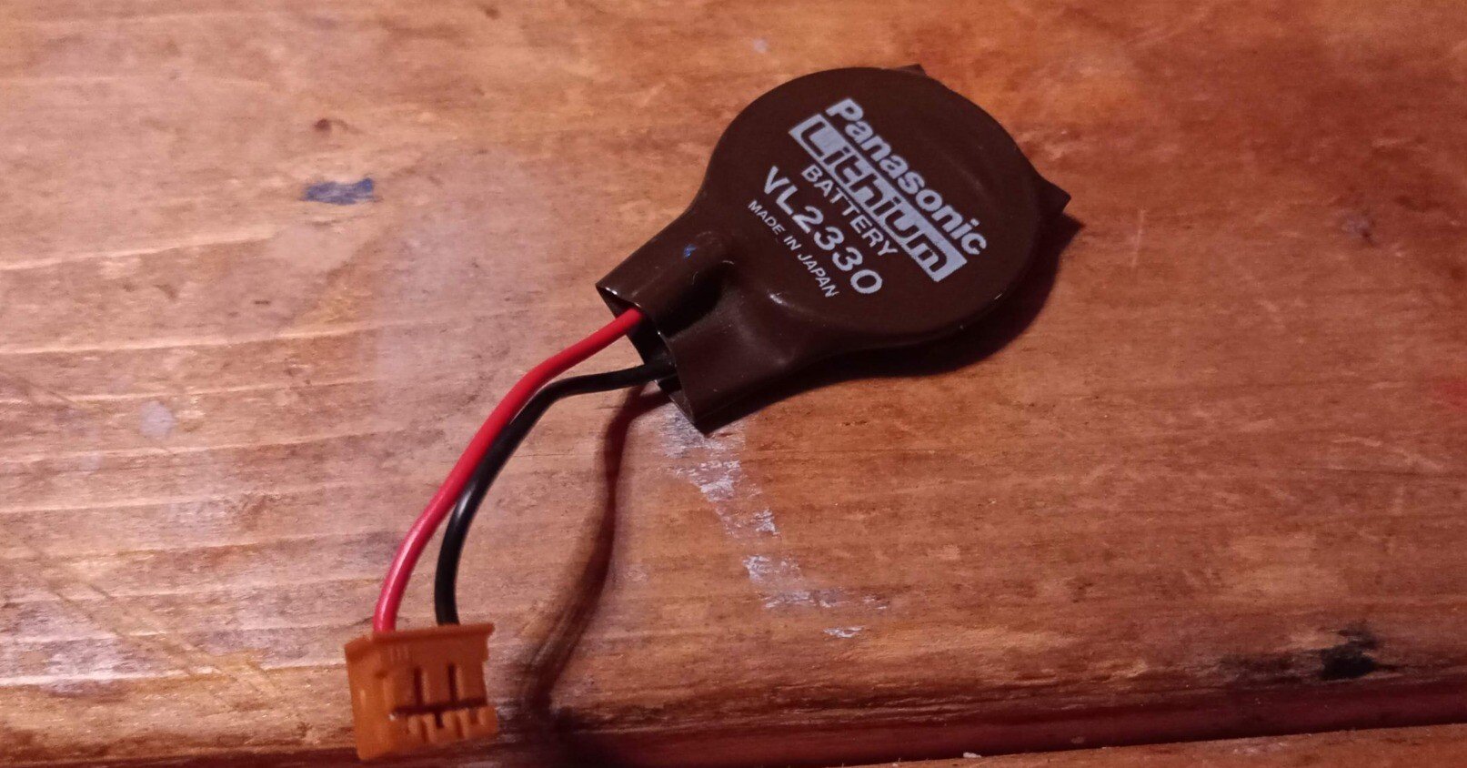 PC-98の時計用電池をCR2032に置き換えた話｜猫町あいう