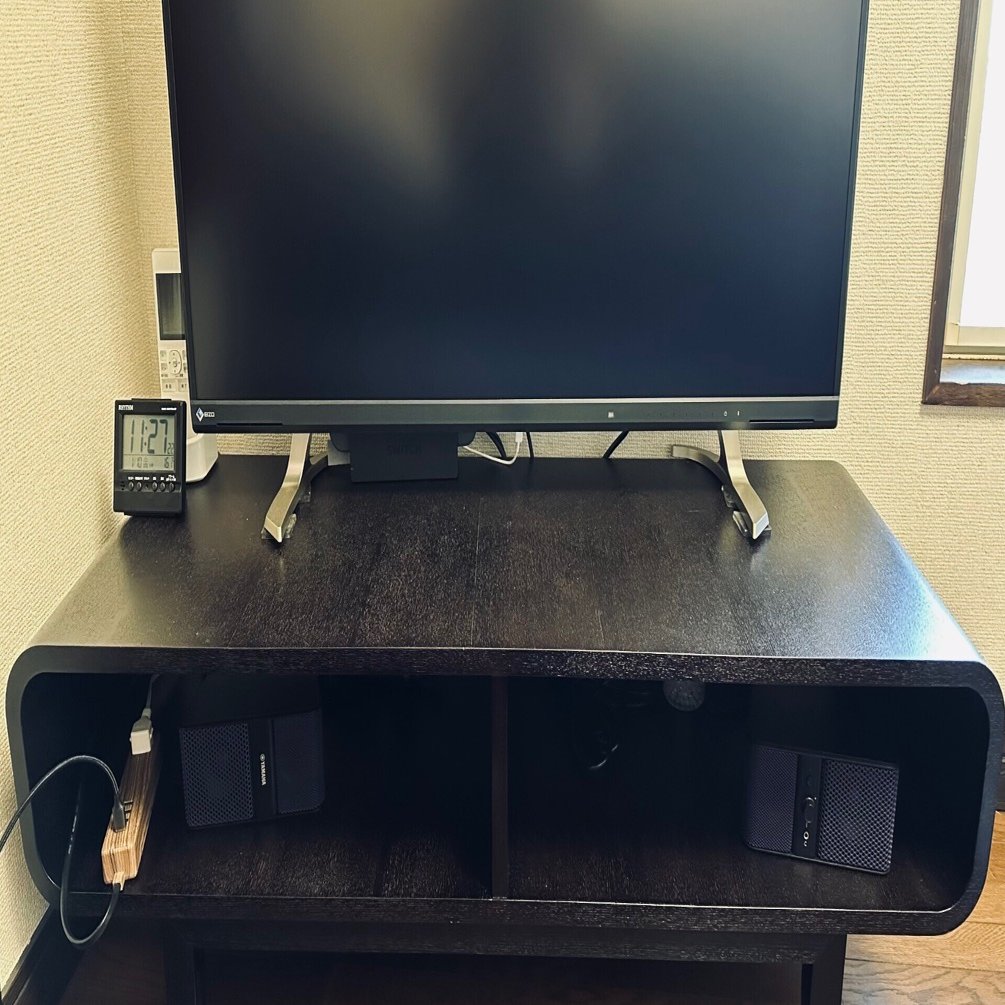 寝室をホームシアター化！EIZO 42.5インチ EV4340X-BKレビュー