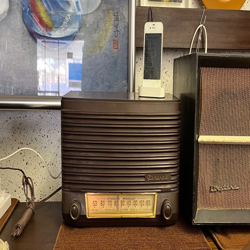 📻General真空管ラジオ - 古いiPhoneを繋いでみた -｜長畑ひろのり