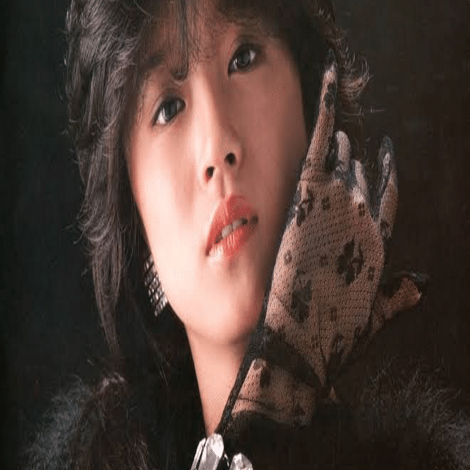 ゆる批評】私の永遠のアイドル、中森明菜。｜至福のおふとん@1/10ZINE