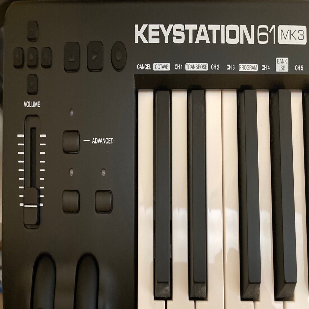 Logic】 M-Audio Keystationの十字キーをApple Logic Proの音色