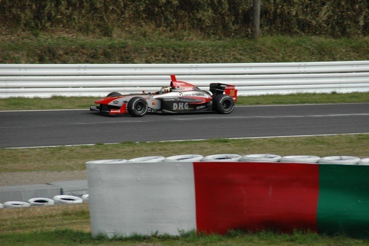 2006年のフォーミュラ・ニッポン #formulanippon #fpon #sformula #superformula #honda #toyota #lola #suzukacircuit #japan #鈴鹿サーキット #フォーミュラニッポン #nikon #nikond70 2006.04 2&4  #写真