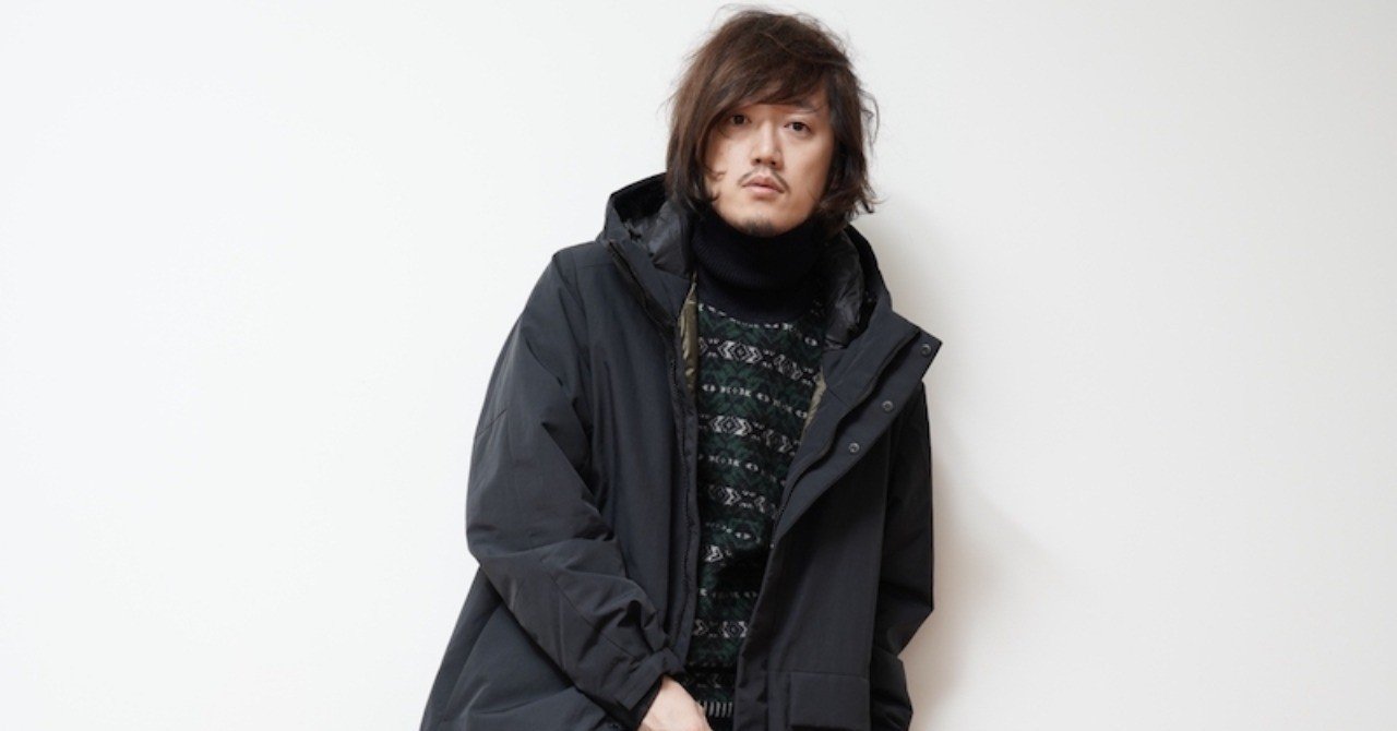 UNIQLO ハイブリッドダウンパーカ ブラック フード付き ダウン