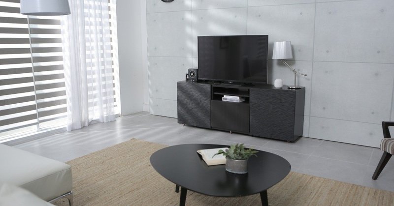 東にテレビを置けない時に試してみたい理想の場所の見つけ方 カーテン 風水鑑定士 四柱推命鑑定士 Udemy講師 篠田亨至 Note