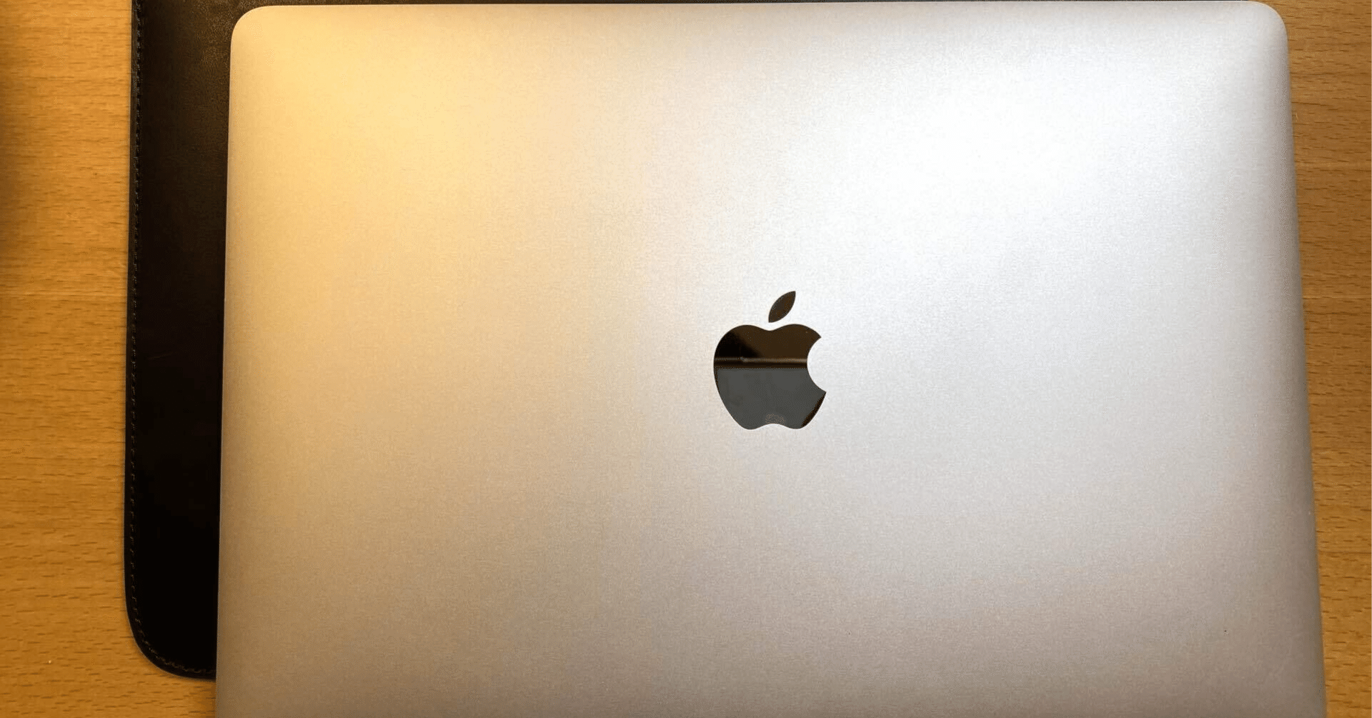 Macbook Air M1の画面交換(自力)完了｜みよけん