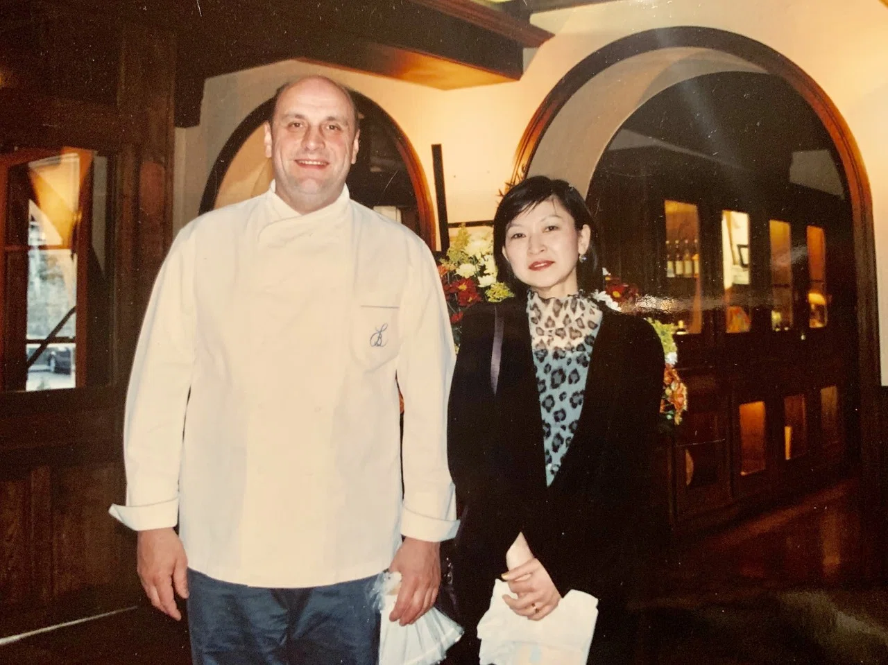ベルナール ロワゾーと17世紀のヴァテル。悲劇の料理人。歴史は ベルナール ロワゾーと17世紀のヴァテル。悲劇の料理人。歴史は