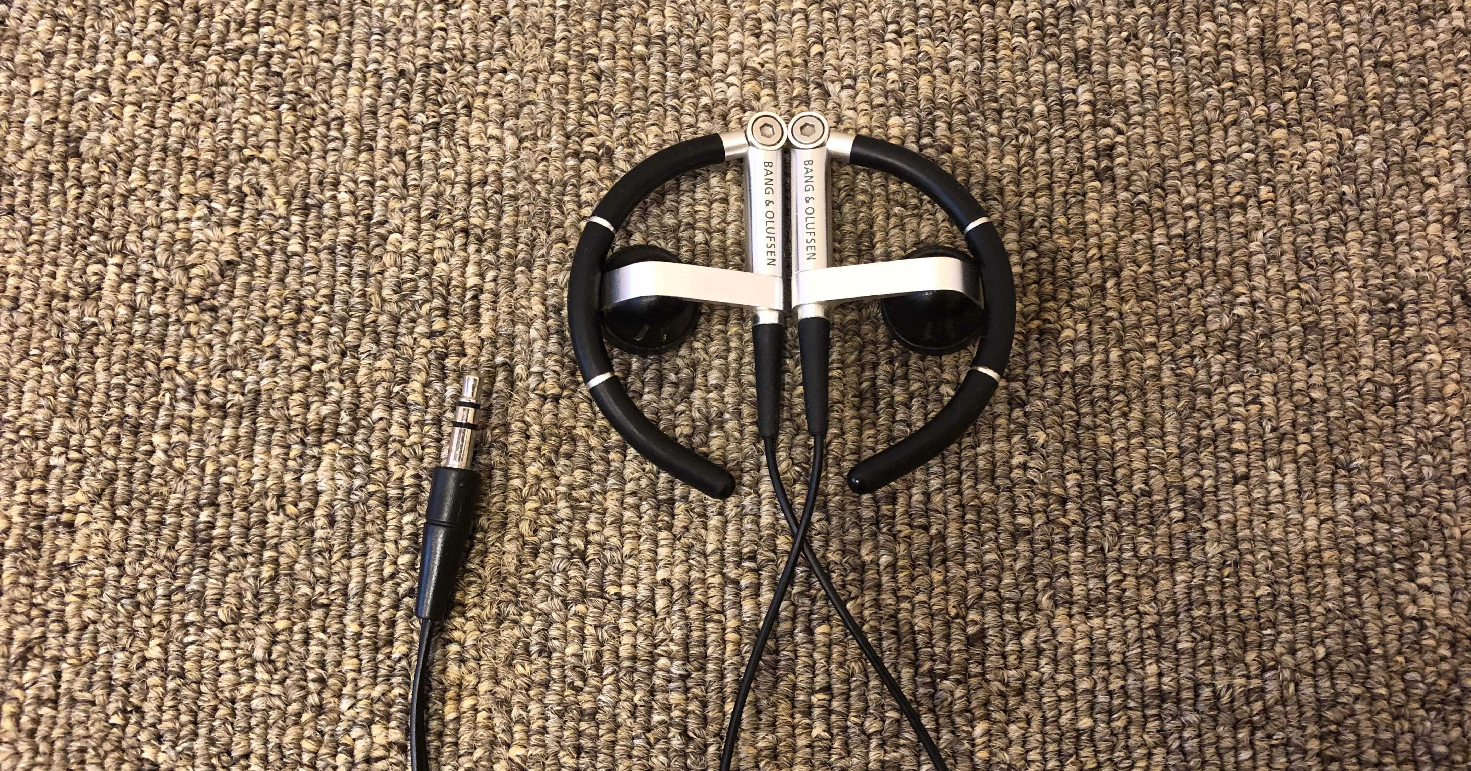 Bang & Olufsen Earphones A8 バング&オルフセン 希少 【公式通販】
