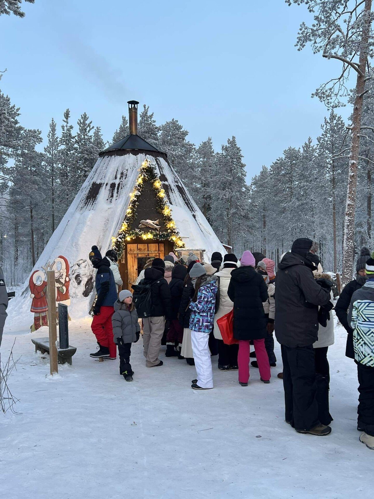 フィンランド旅行記🇫🇮二日目〜オーロラ観測、サンタクロースに会う