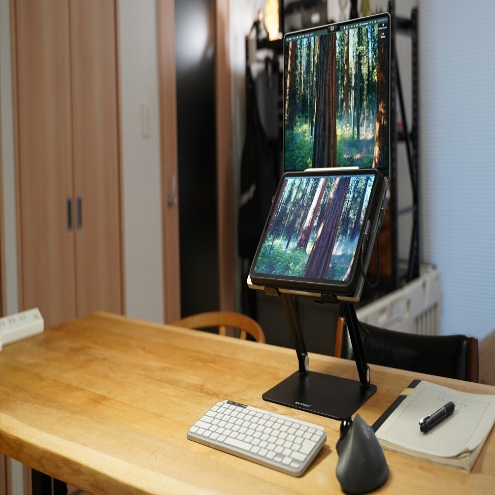 昇降式広々ダイニングテーブルを導入してリモートワークと育児に感じた