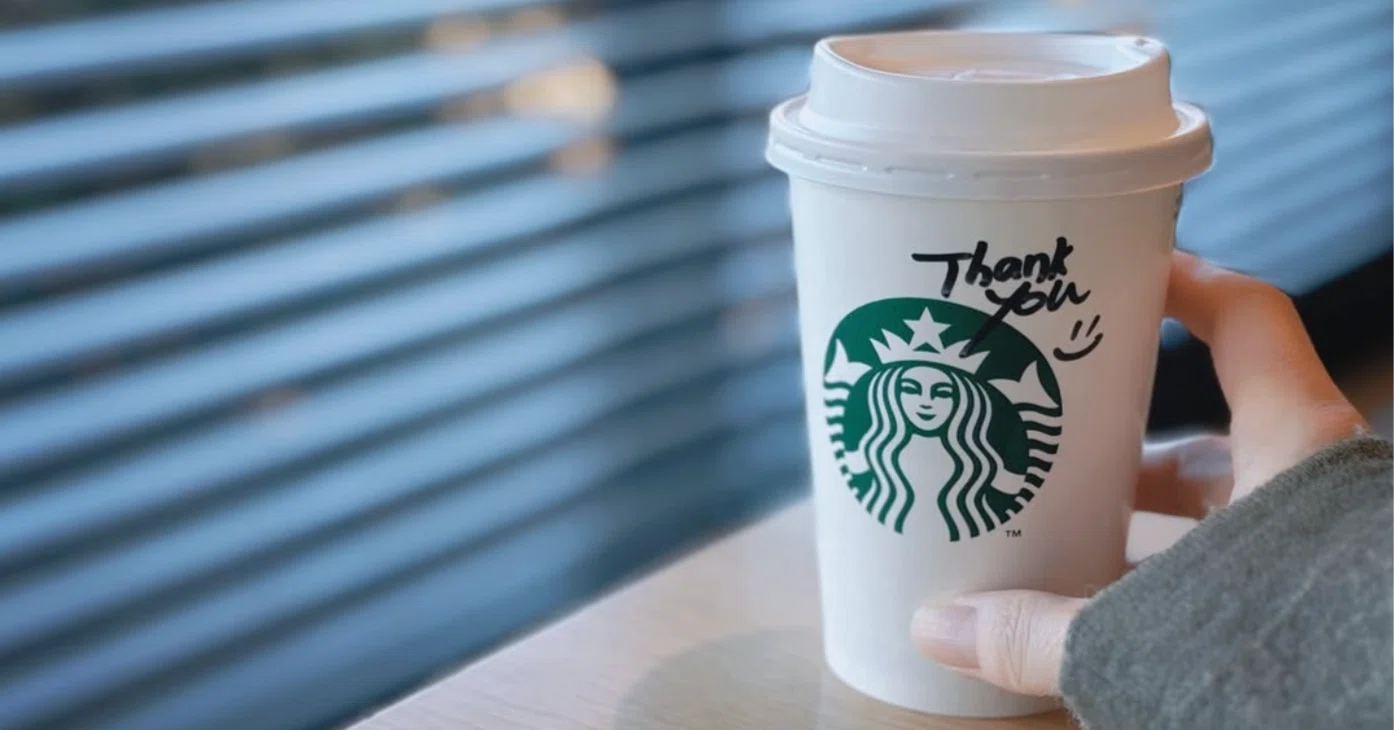 スタバのリワードがGold会員からGreen会員になりそうだけど、別に