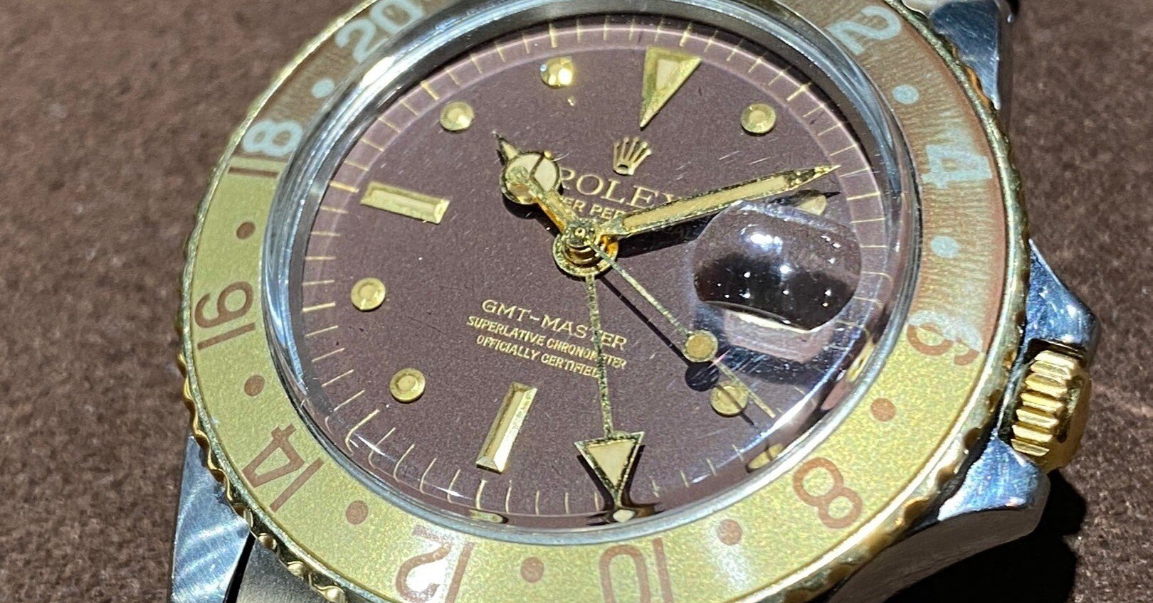 5da7d1296dd49e0040b4f17b971100