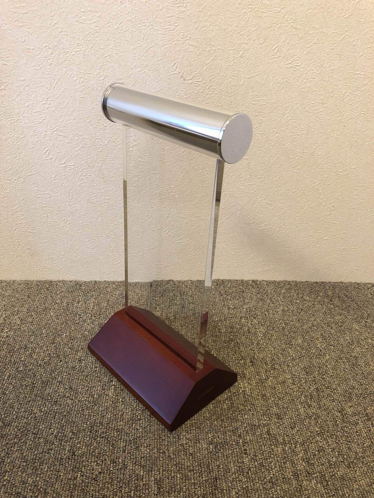 ヘッドホンの保管に私が使っているヘッドホンスタンド!audio ヘッドホンの保管に私が使っているヘッドホンスタンド!audio