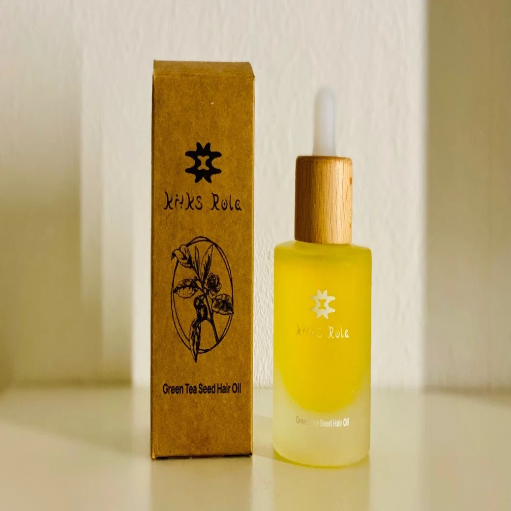 VoCHA〜お茶コスメ〜 #008 kiiks Green Tea Seed Hair Oil｜Emiko Izawa