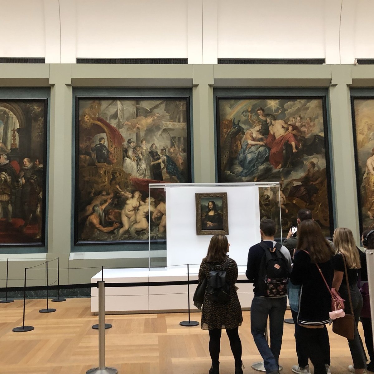 落ち着かない『モナリザ』｜Le yusée 