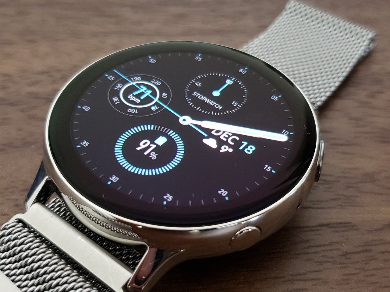 Galaxy Watch Active 2 カッコいい（買った）。｜Rydeen