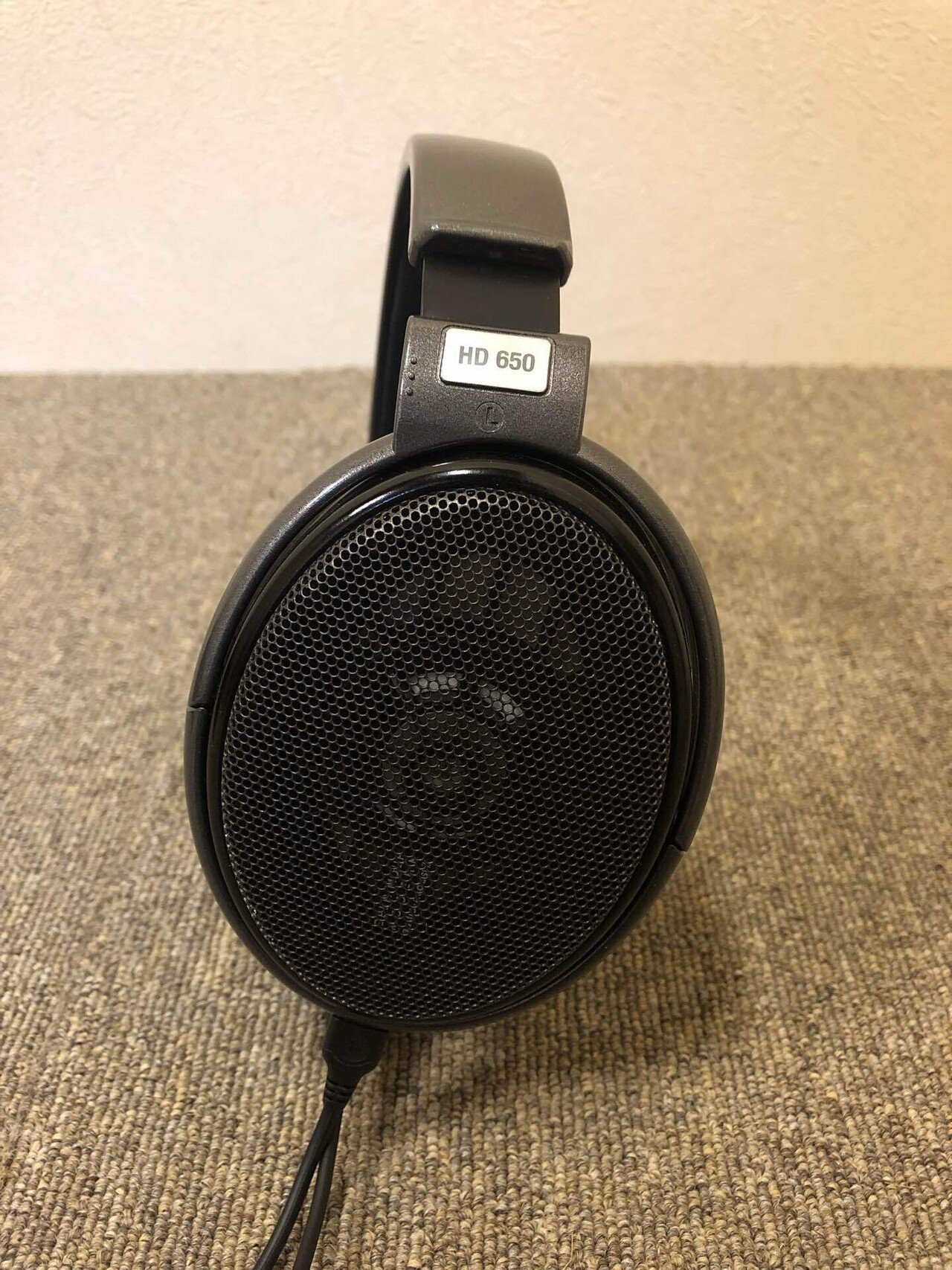 数十万円のヘッドホンに匹敵する音！？SENNHEISER HD650 DMaa