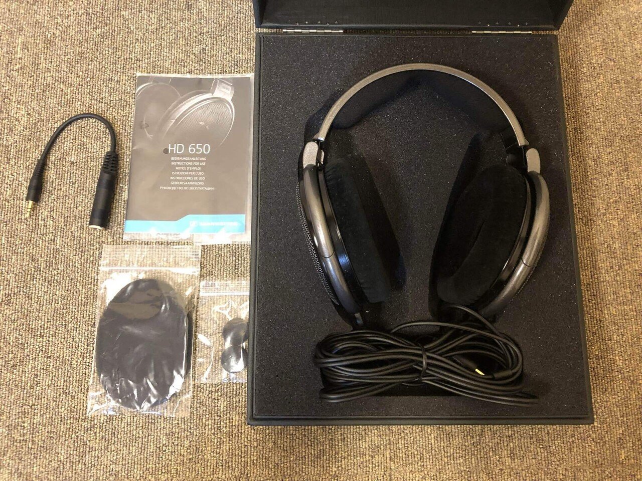 数十万円のヘッドホンに匹敵する音!?SENNHEISER HD650 DMaa 数十万円のヘッドホンに匹敵する音!?SENNHEISER HD650 DMaa