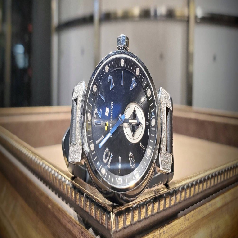 ルイ ヴィトン タンブールの電池交換は東京のどこで依頼する？ 長く