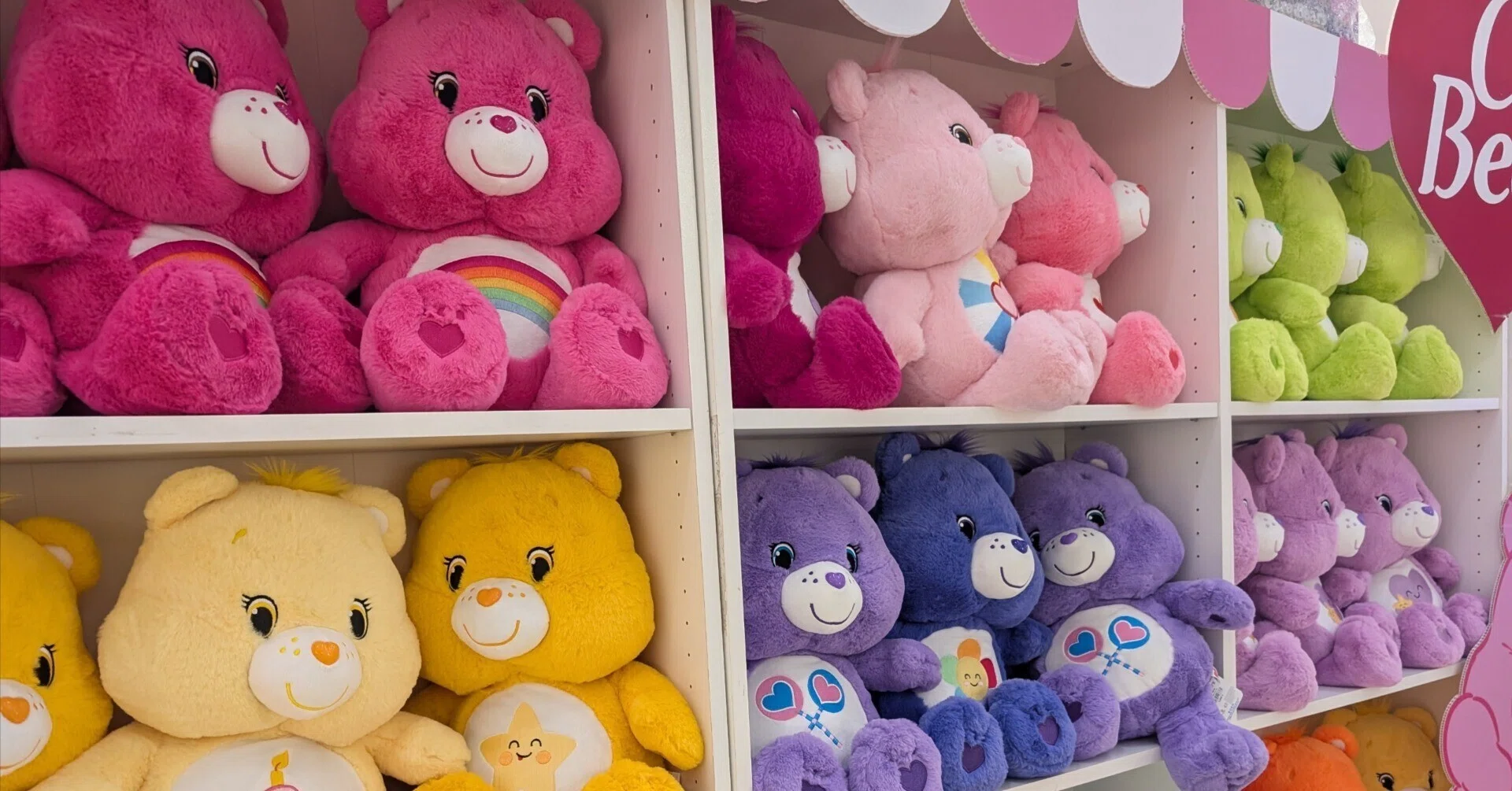 タイでよく見るケアベア（Care Bears）について調べてみた｜Sabaai Dii