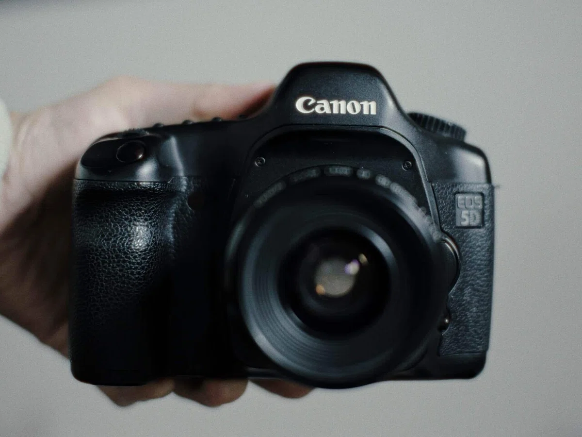 CANON初代5Dはフィルムカメラの夢を見るか 〜