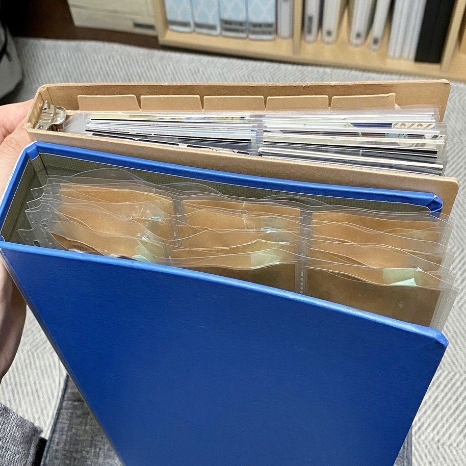 グッズをファイルに綴じちゃう話 めち Note