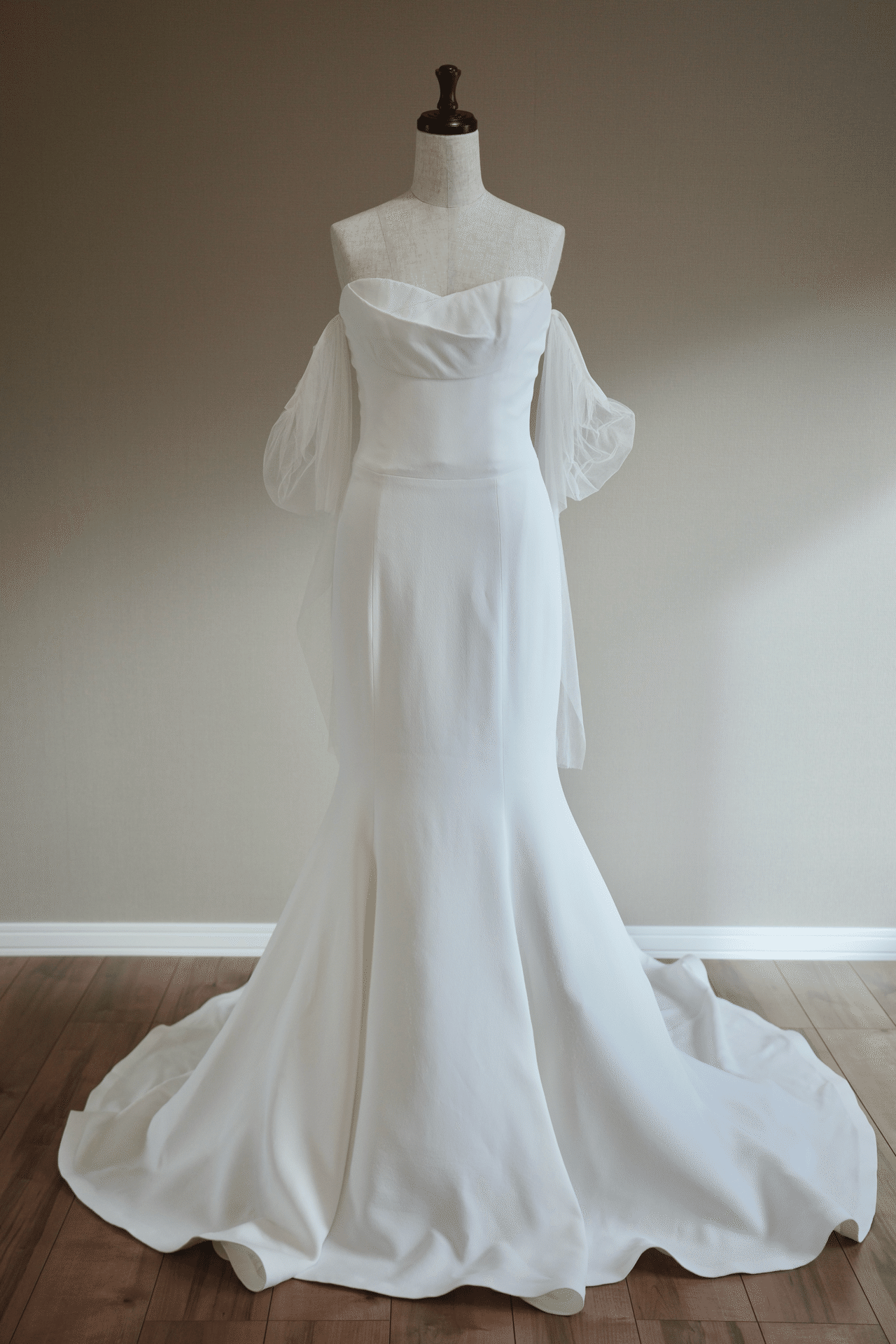 完売】Vera Wang / Ava サンプルセール!ドレスお譲り情報|mieldress 完売】Vera Wang / Ava サンプルセール!ドレスお譲り情報|mieldress