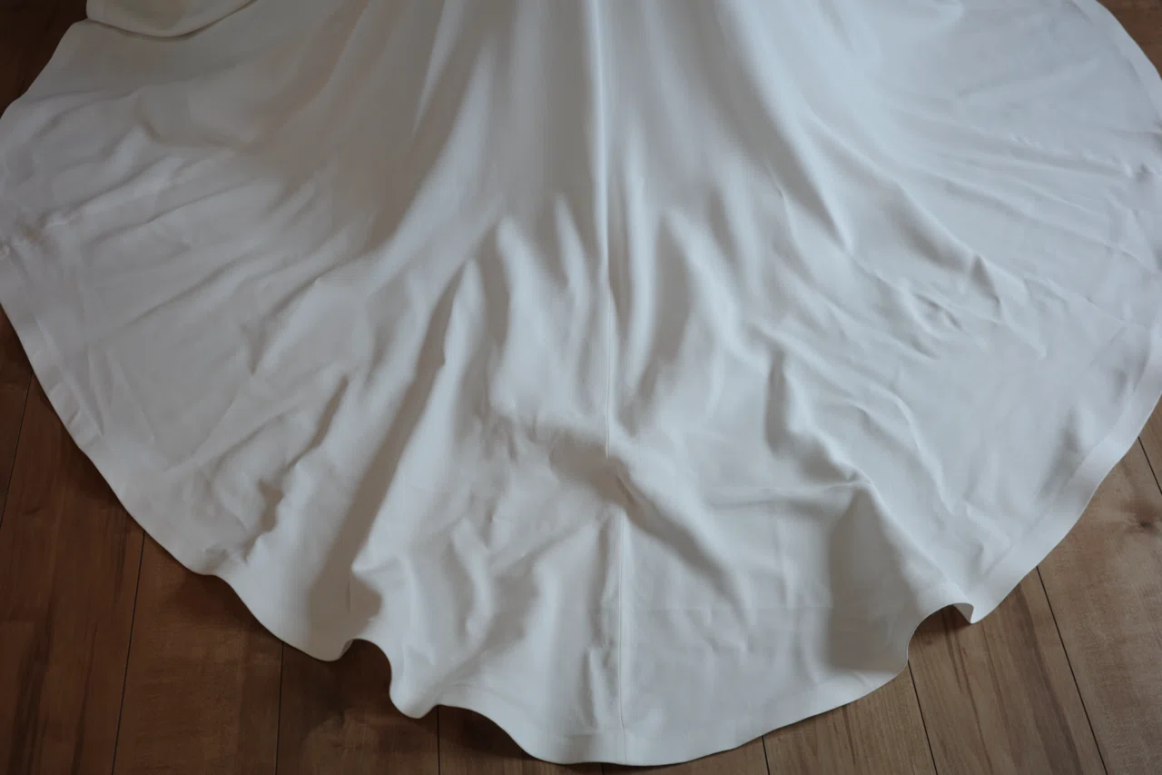 完売】Vera Wang / Ava サンプルセール！ドレスお譲り情報｜mieldress