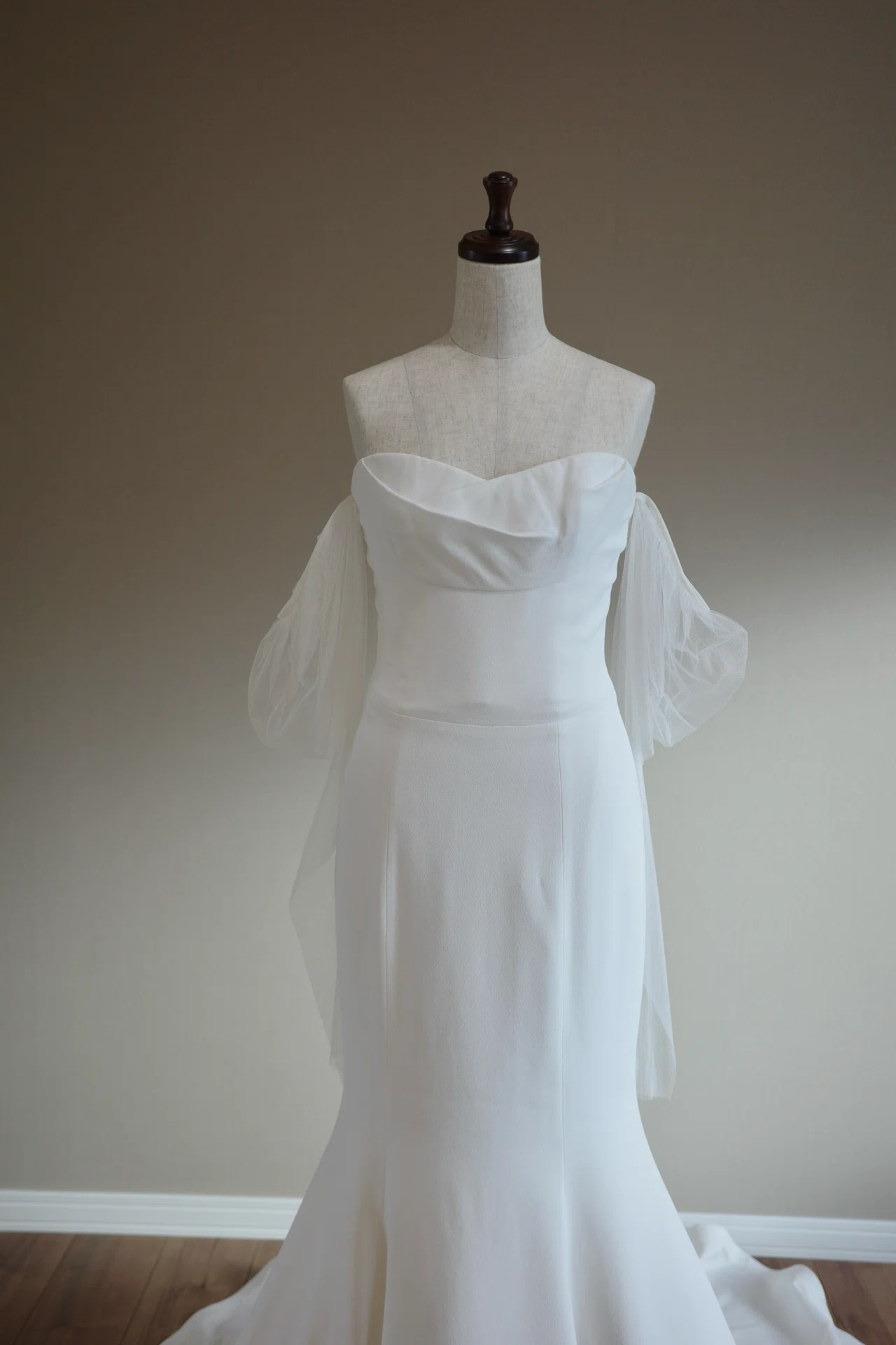 完売】Vera Wang / Ava サンプルセール！ドレスお譲り情報｜mieldress