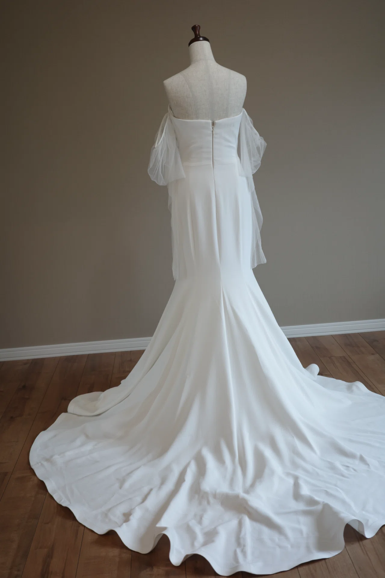 完売】Vera Wang / Ava サンプルセール！ドレスお譲り情報｜mieldress