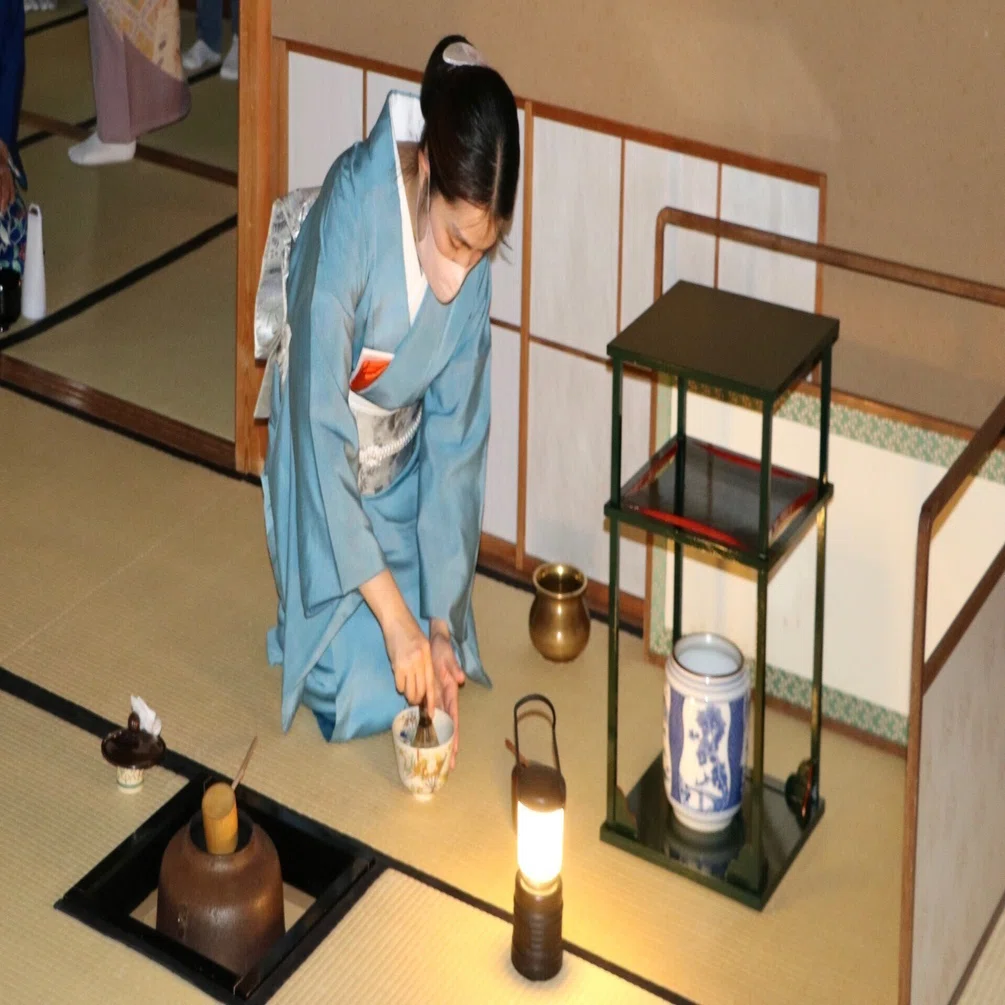 夜咄の灯り〜心満ちる初釜のひととき｜髙橋三保子