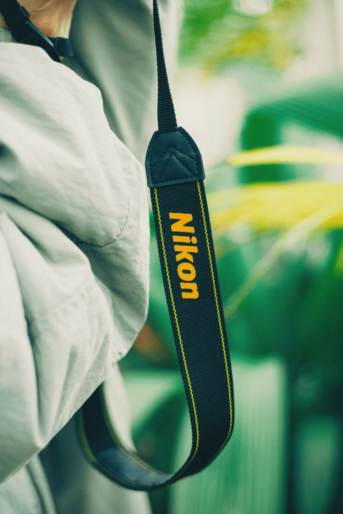 ❣軽量で高性能！Nikon D5300❣なら旅が楽しくなる♪美品❣ Nikon D5300 Camera Review: Flip-Up Screen and Wi-Fi for Easy