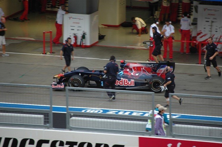 2009 F1 #FORMULA1 #japanesegp #japaneseF1 #suzuka #suzukacircuit #f1 #f1jp #japan #nikon #nikond70 #鈴鹿サーキット  #写真