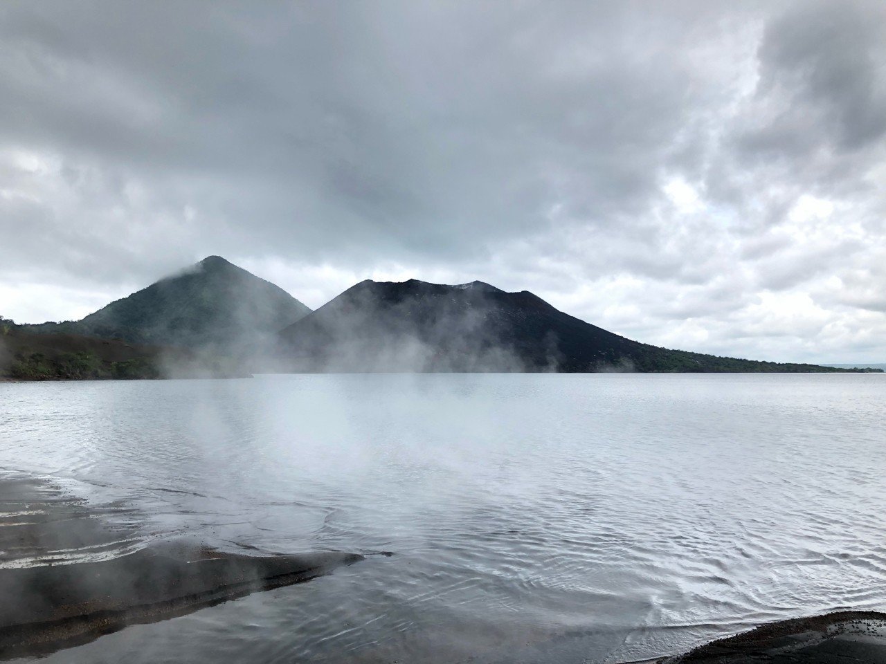 湯気の立つ海 ごうだ Note