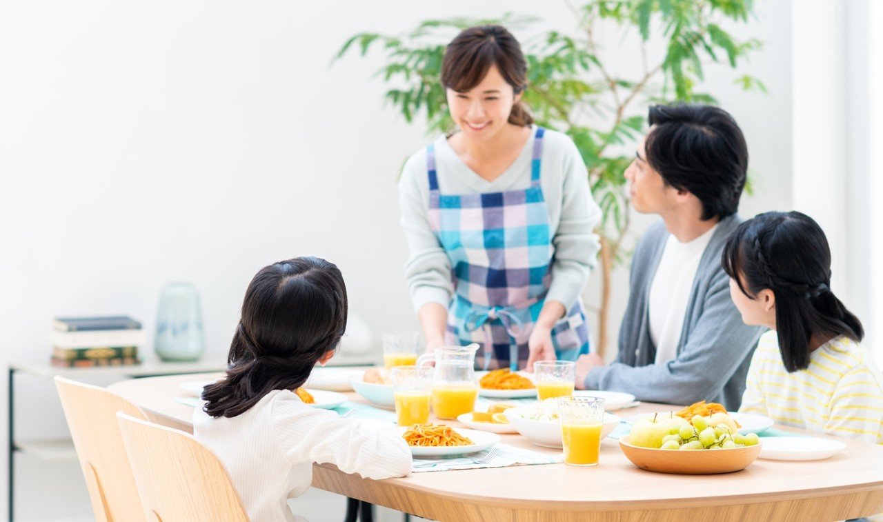家族の人数別 おすすめのフライパンサイズ 重さ 深さは ダイレクトテレショップ 家族の人数別 おすすめのフライパンサイズ 重さ 深さは ダイレクトテレショップ