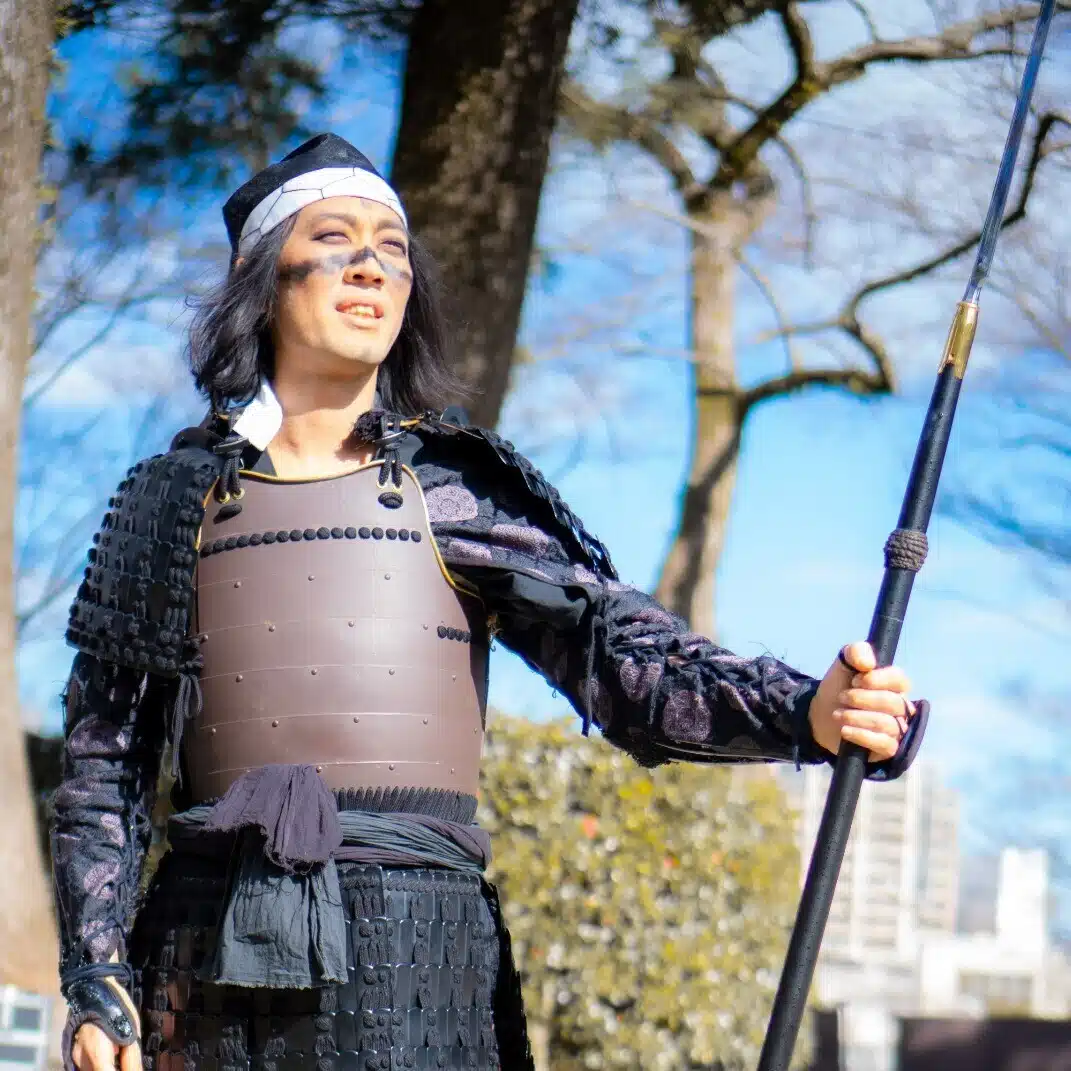 東大軍師（受験戦略家＆武士メタルAllegiance ReignのBa）　長谷川智也