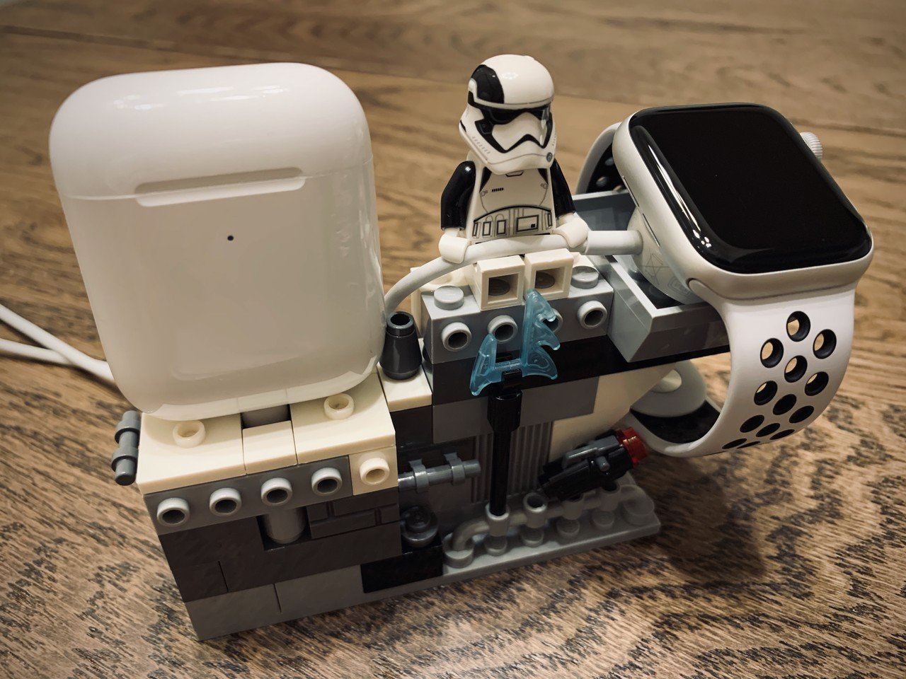 Lego で Apple Watch と Airpods の充電台を作る Nobuki Inoue Note Lego で Apple Watch と Airpods の充電台を作る Nobuki Inoue Note