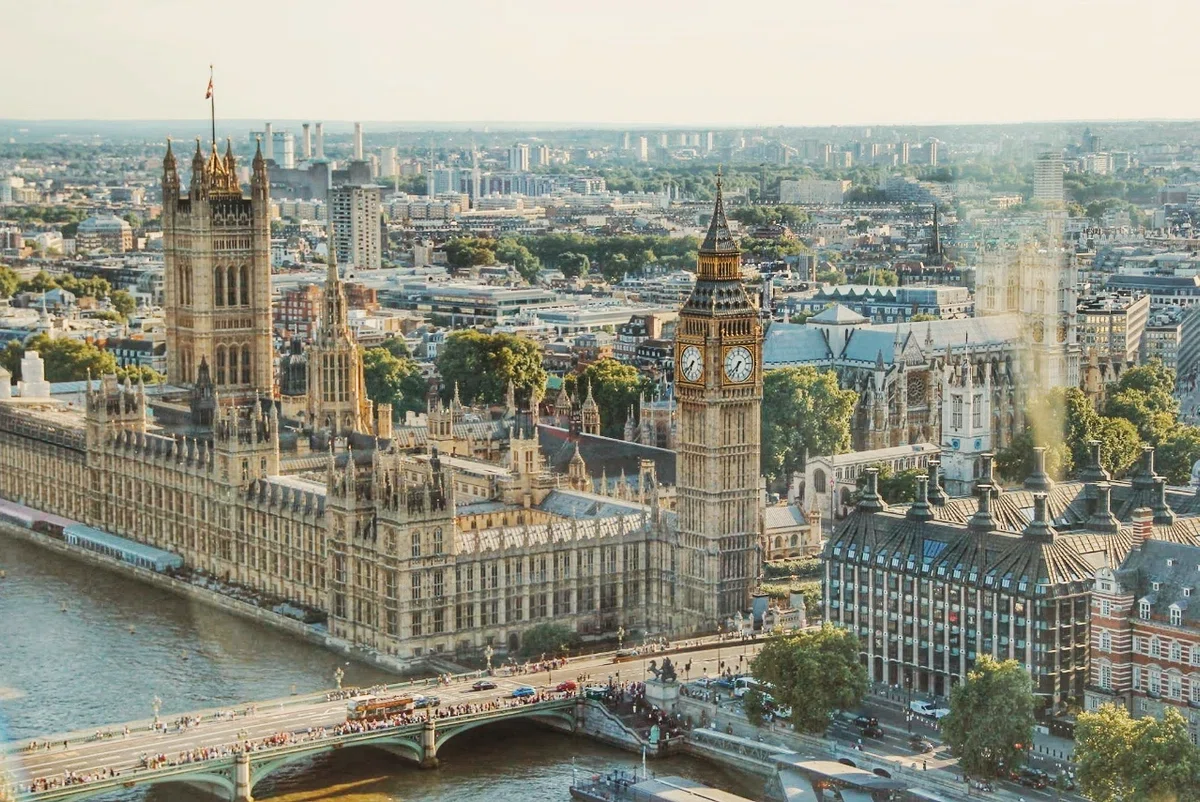 United Kingdom of Great Britain and Northern Ireland（グレートブリテン …