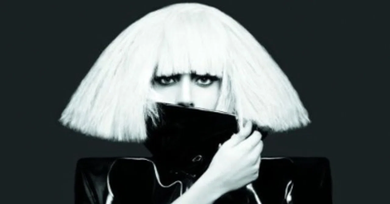 レディー・ガガの伝説がかたち作られていく：Lady Gaga - ザ 