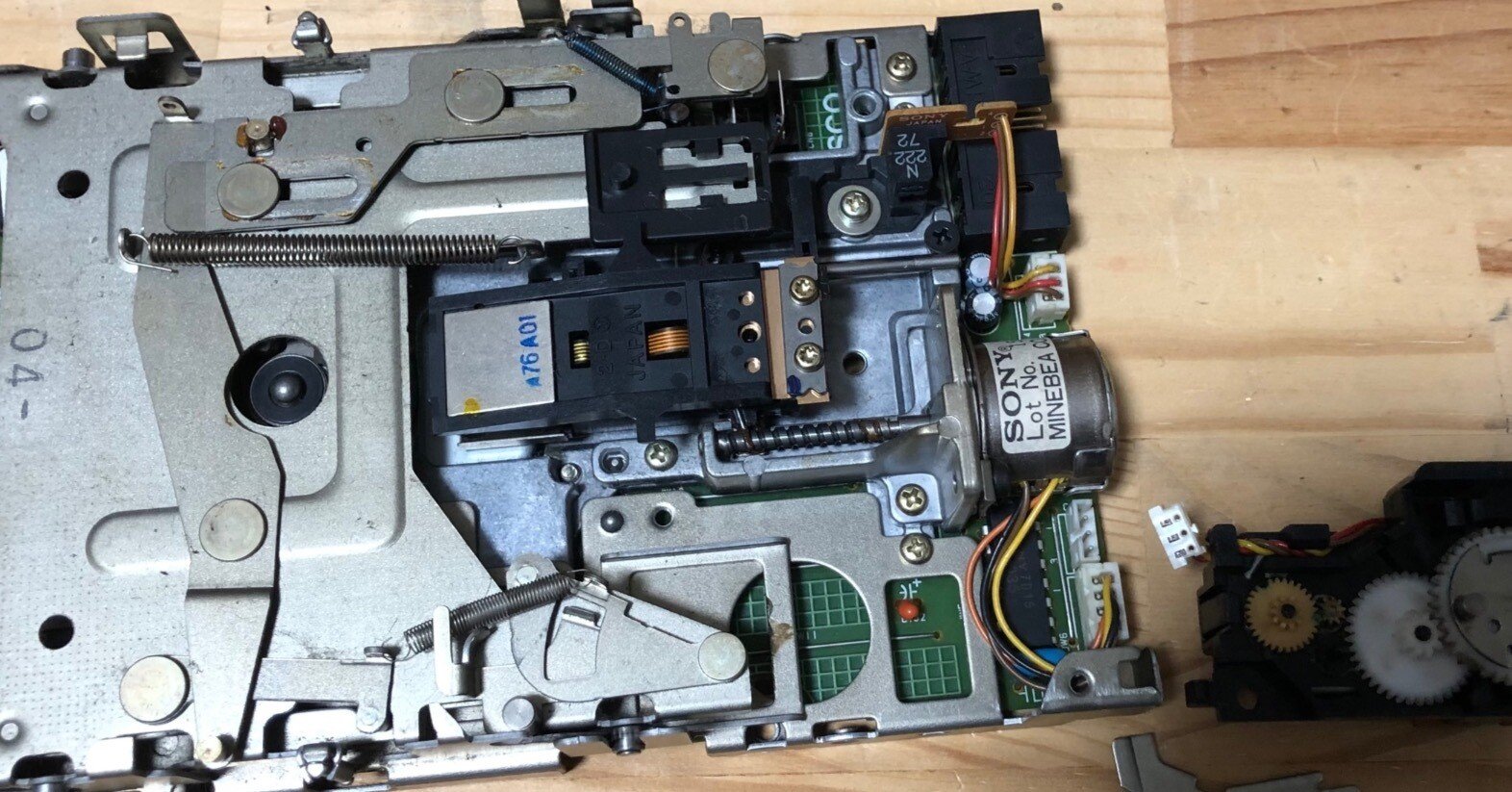 Macintosh Plus フロッピーディスク入れ 9a543442766655215608209c164118