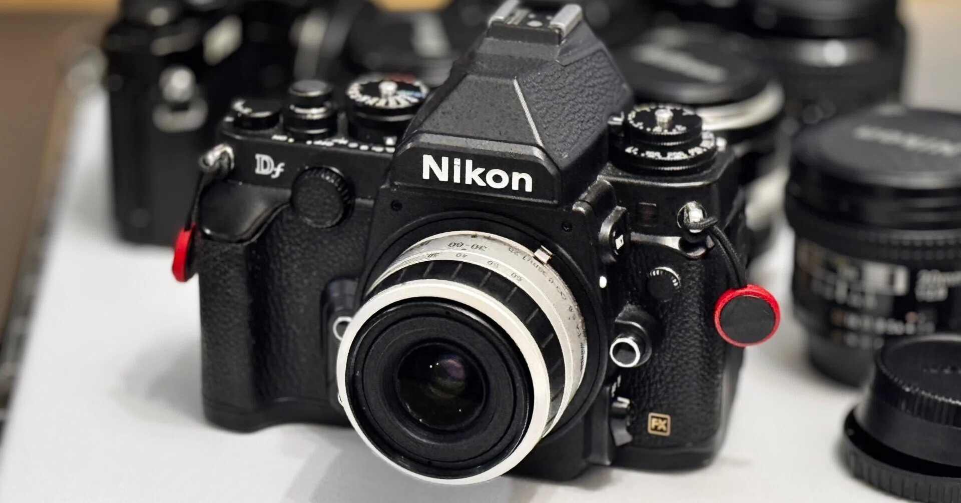 Nikon】千夜一夜物語のレンズ#13 (30-60mmF4-5.6)｜jaguar