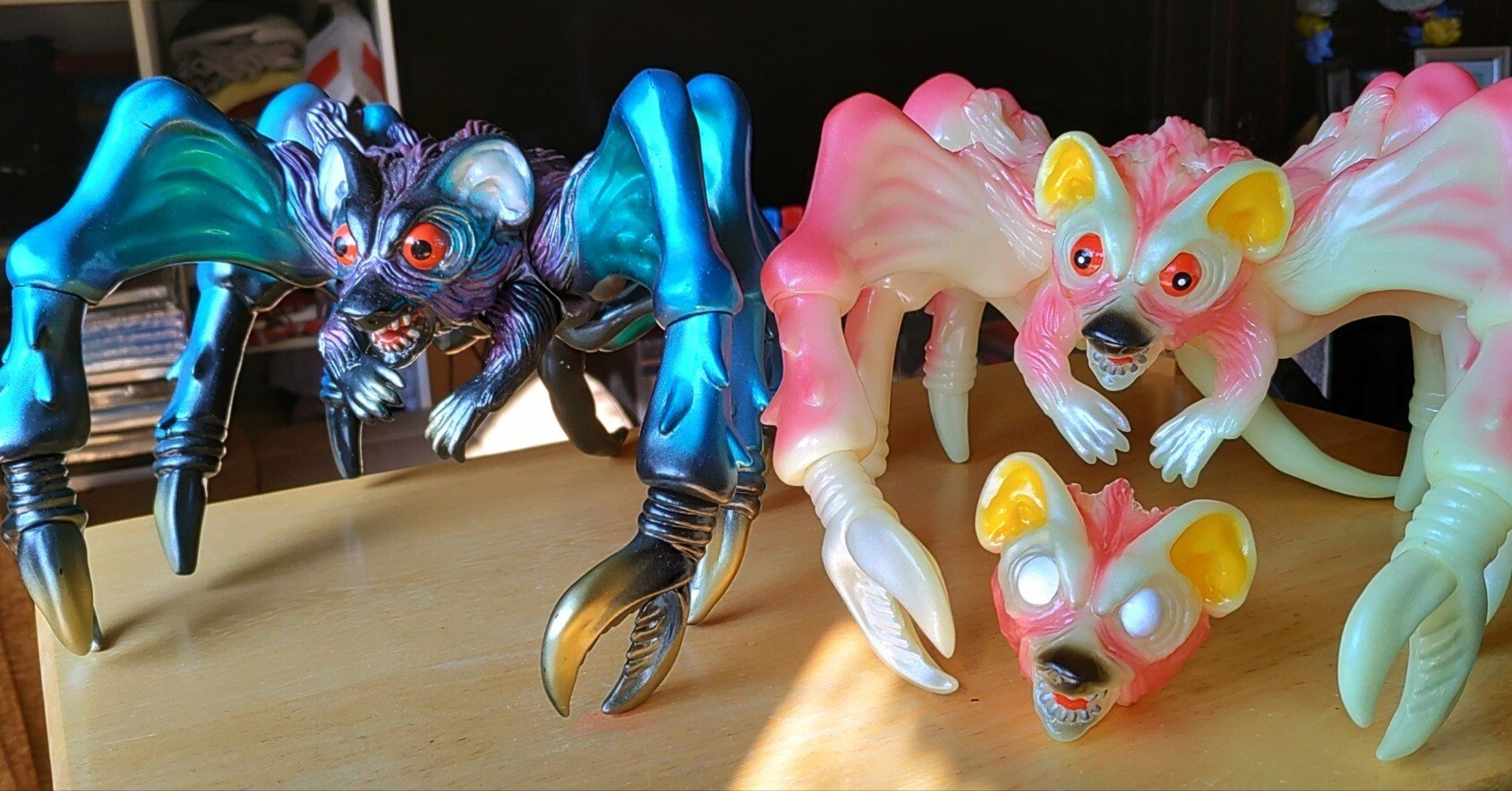 海外SF・怪獣映画 レトロソフビ風フィギュアの紹介② 【コウモリグモ