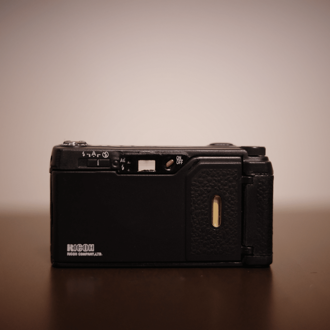 カメラ、集めてみました。〜カメラミニチュアコレクション(RICOH