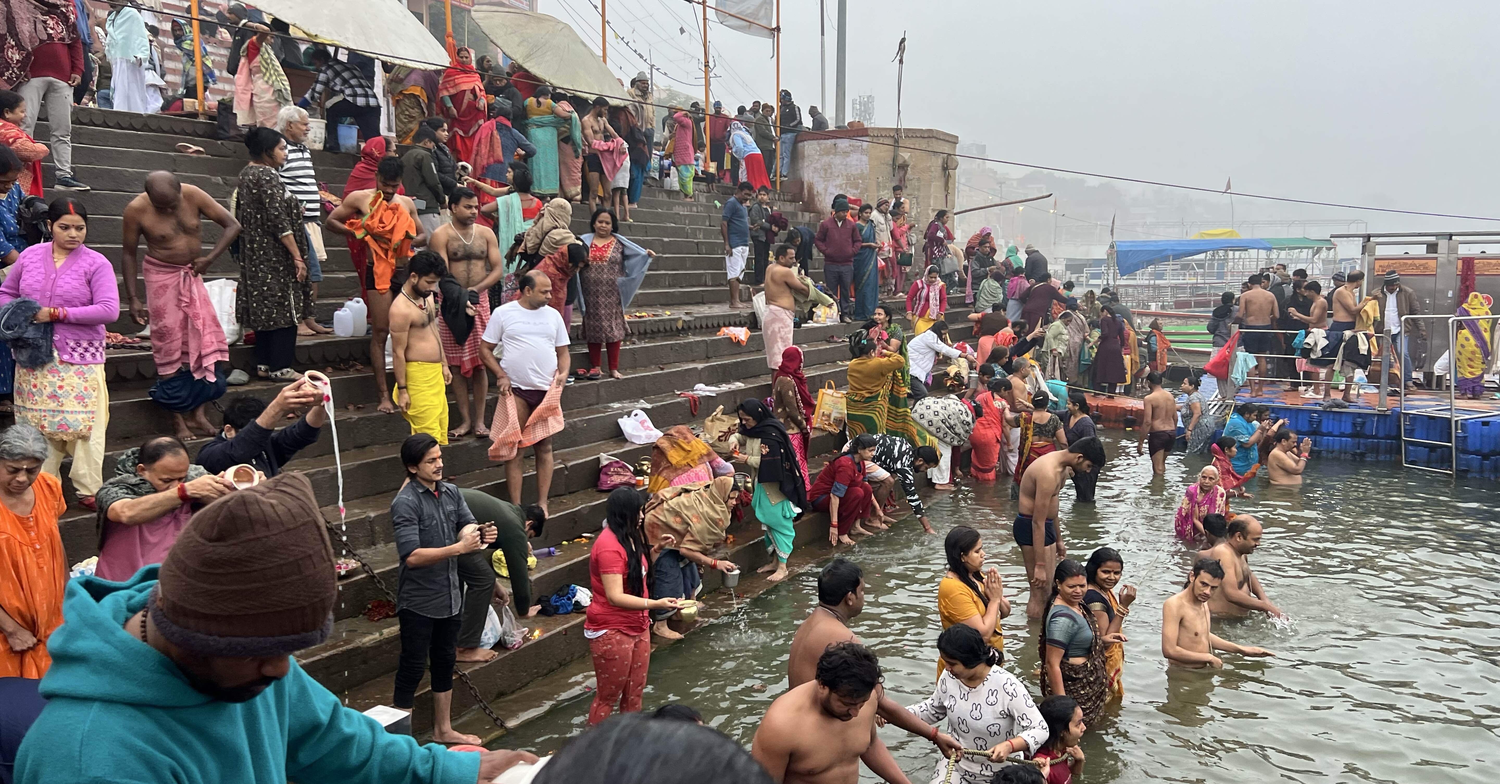 144年に一度のガンジス川での沐浴｜宍戸幹央（鎌倉マインドフルネス