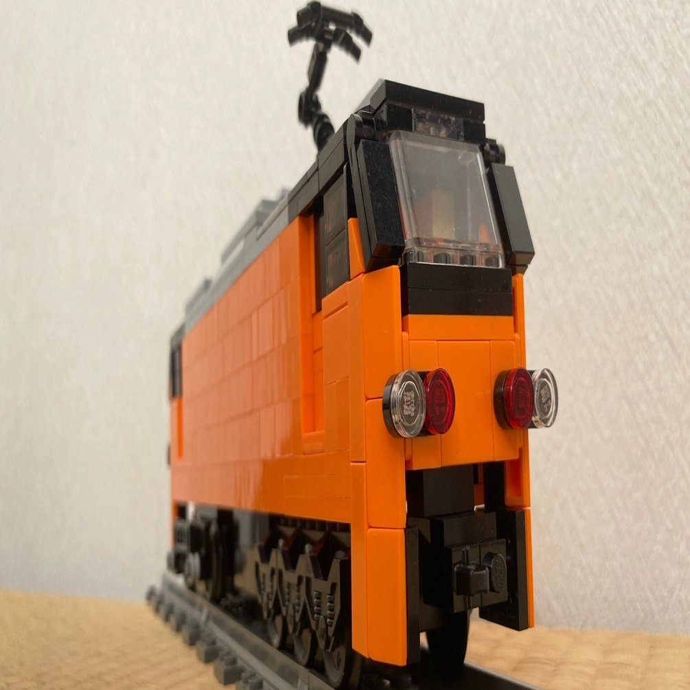 レゴで作る台湾鉄路管理局E500型電気機関車｜東洋