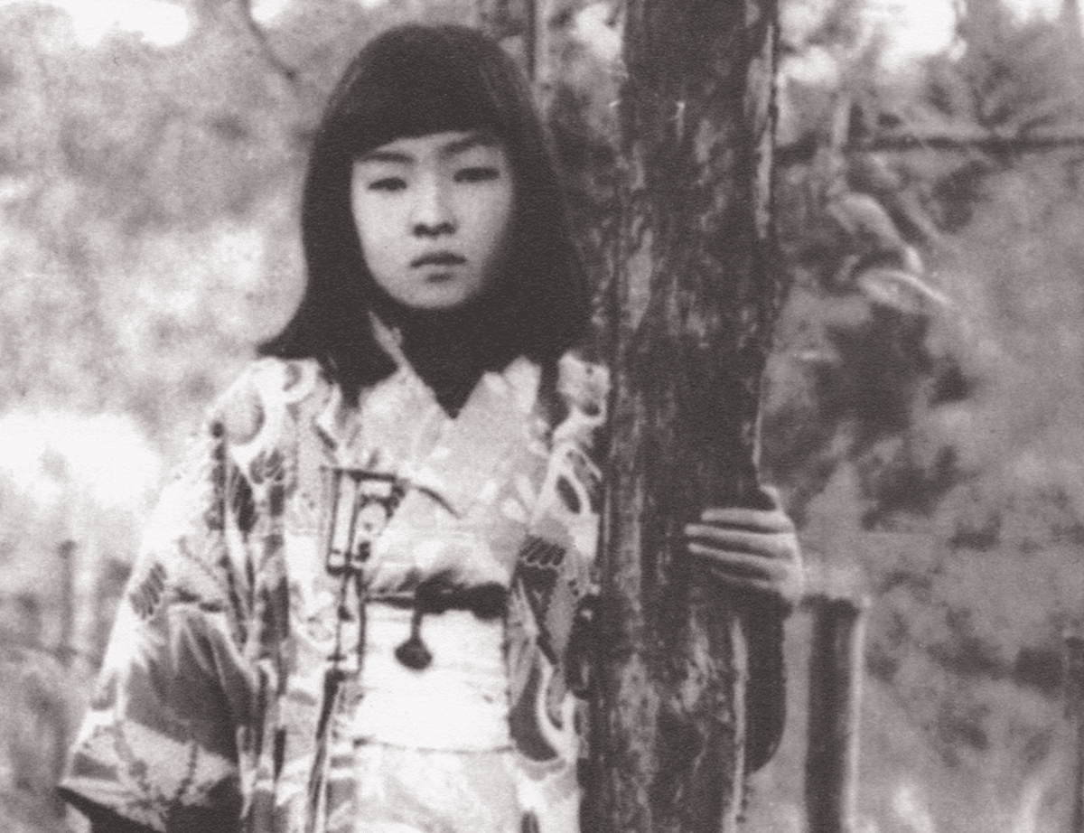 だれでも見たことのある、岸田劉生の「麗子像」をじっくり観て だれでも見たことのある、岸田劉生の「麗子像」をじっくり観て